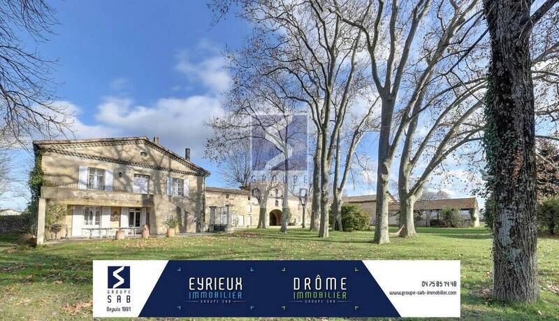 Vente maison 15 pièces 360 m² à Étoile-sur-Rhône 26800