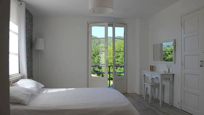 Vente maison 8 pièces 230 m² à Vals-les-Bains 07600