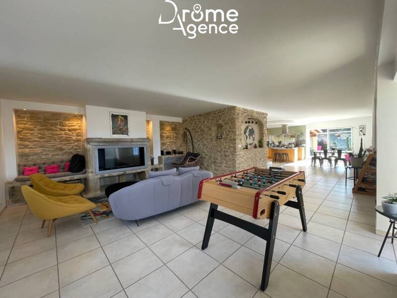 Vente maison 6 pièces 148 m² à Beaumont-lès-Valence 26760