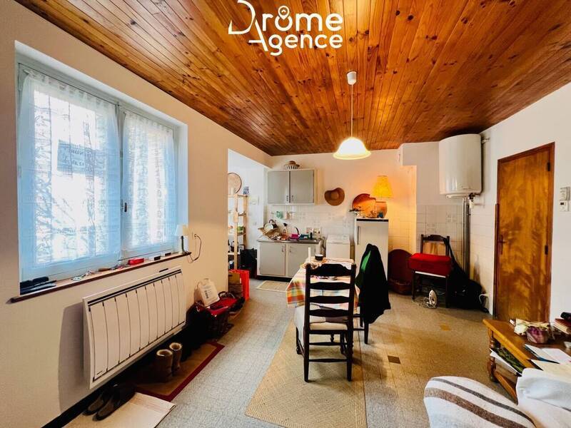 Vente maison 3 pièces 50 m² à Combovin 26120