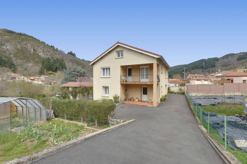 Vente maison 6 pièces 126 m² à Saint-Martin-de-Valamas 07310