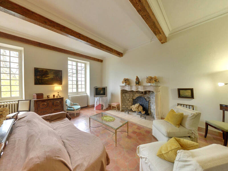 Vente maison 529 m² à Baix 07210