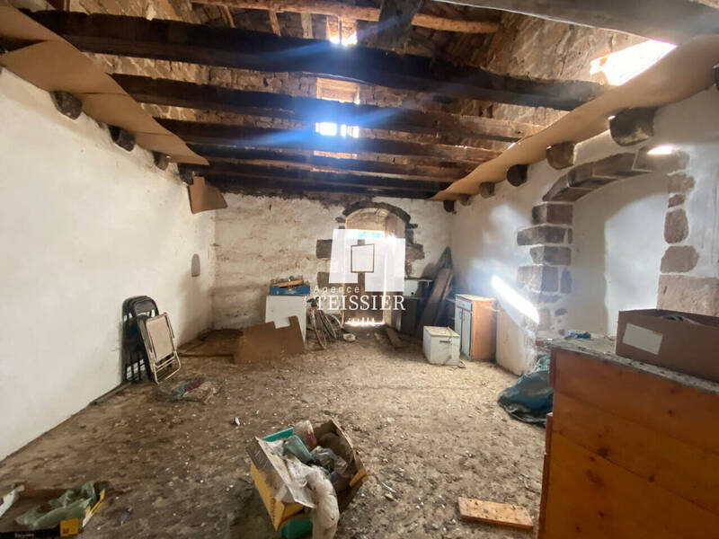 Vente maison 60 m² à Les Vans 07140