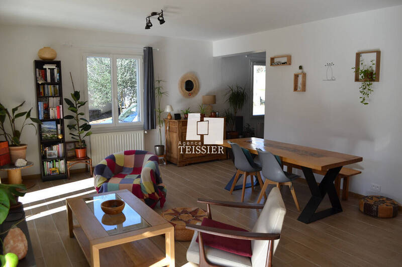 Vente maison 6 pièces 142 m² à Les Vans 07140