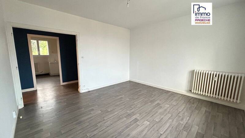 Vente appartement 4 pièces 74 m² à Privas 07000