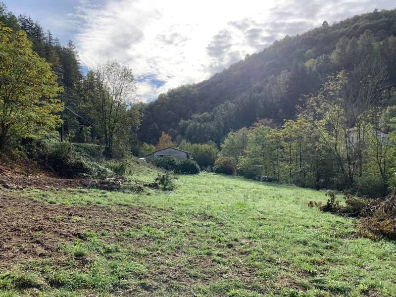 Vente terrain à Vals-les-Bains 07600