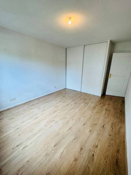 Vente appartement 4 pièces 98 m² à Bourg-de-Péage 26300