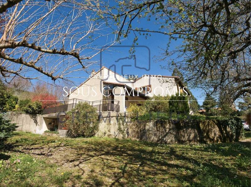 Vente maison 5 pièces 152 m² à Saint-Sylvestre 07440