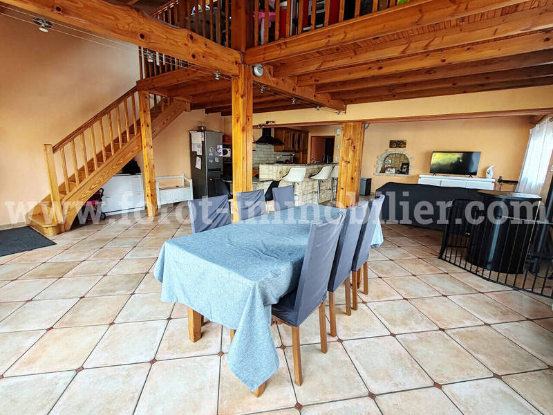 Vente maison 6 pièces 150 m² à Saint-Agrève 07320