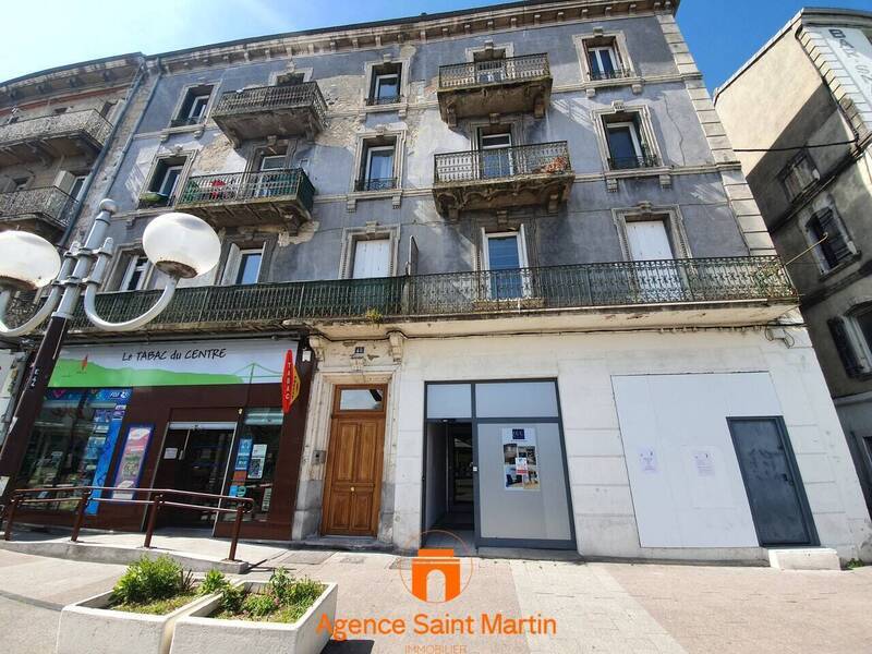 Vente local à Le Teil 07400 89 000 €