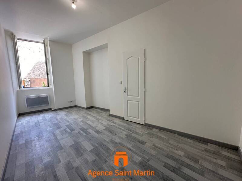 Vente maison 5 pièces 78 m² à Bourg-Saint-Andéol 07700