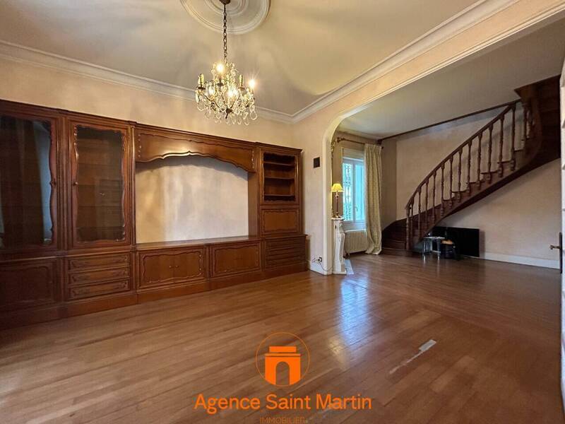 Vente maison 7 pièces 207 m² à Montélimar 26200