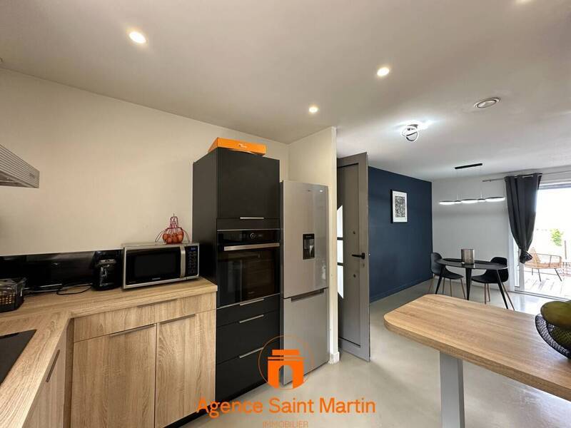 Vente maison 5 pièces 101 m² à Montélimar 26200