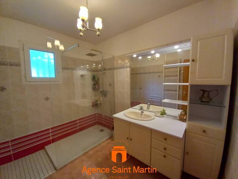 Vente maison 5 pièces 134 m² à Montélimar 26200