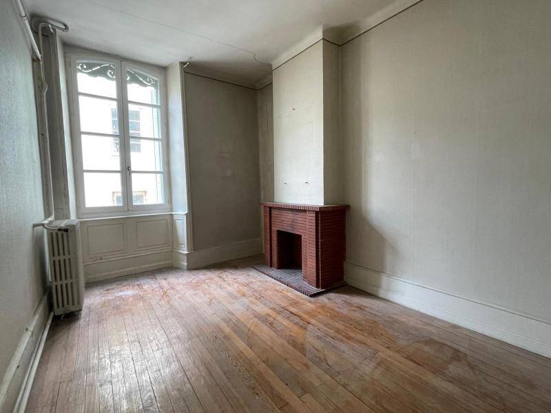 Vente appartement 10 pièces 194 m² à Aubenas 07200