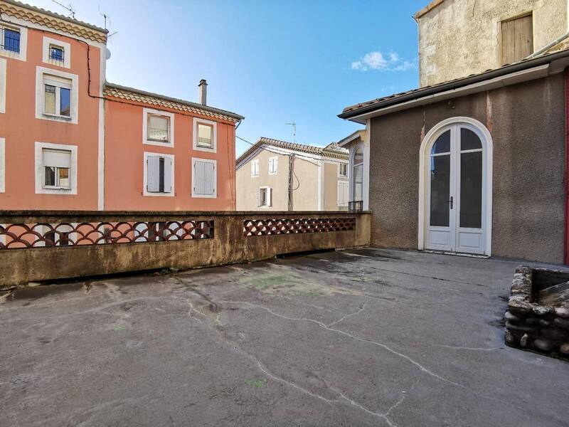 Vente appartement 10 pièces 194 m² à Aubenas 07200