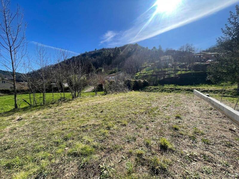 Vente terrain à Vals-les-Bains 07600