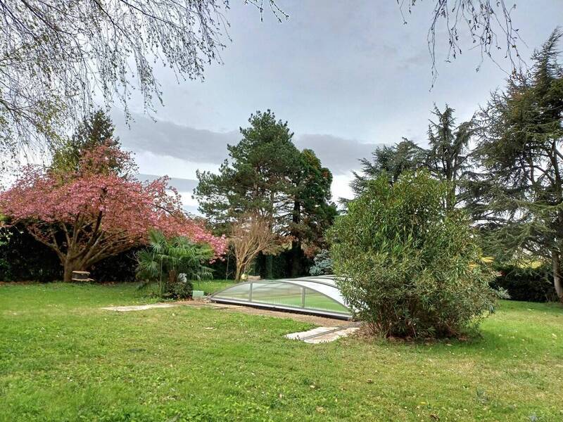 Vente maison 8 pièces 260 m² à Valence 26000