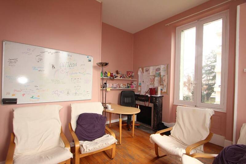 Vente maison 12 pièces 330 m² à Romans-sur-Isère 26100