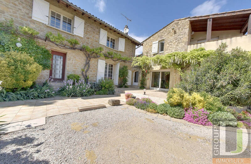 Vente maison 7 pièces 178 m² à Étoile-sur-Rhône 26800