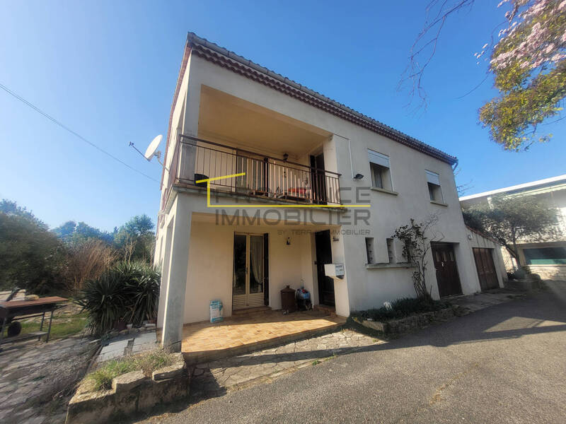 Vente maison 7 pièces 163 m² à Montélimar 26200