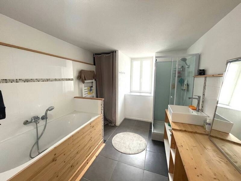 Vente maison 5 pièces 121 m² à Romans-sur-Isère 26100