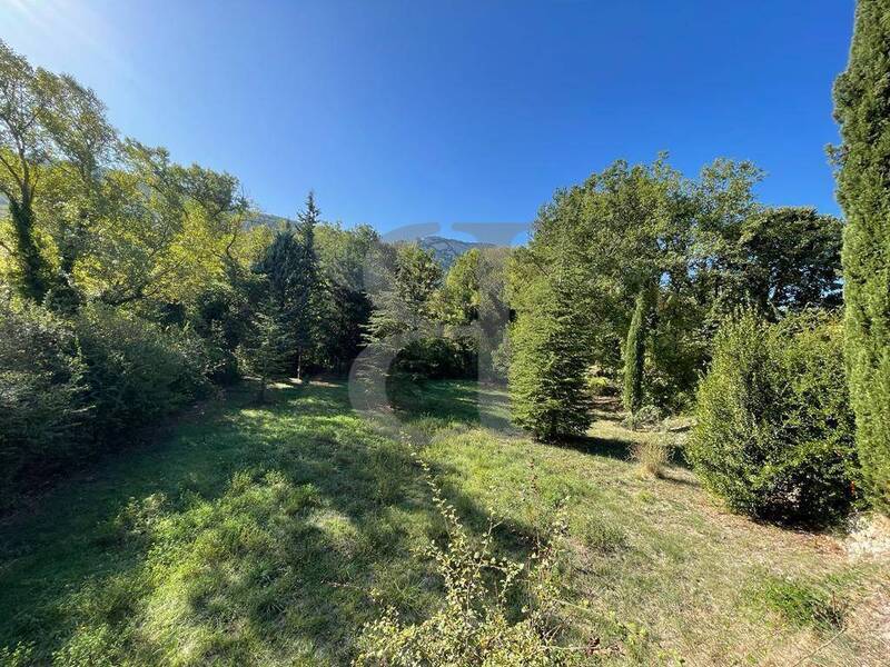 Vente terrain à Buis-les-Baronnies 26170