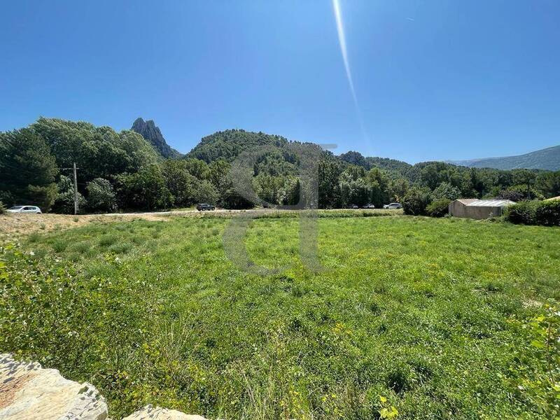 Vente terrain à Buis-les-Baronnies 26170