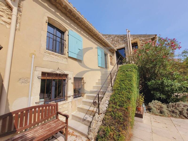 Vente maison 5 pièces 297 m² à Grignan 26230