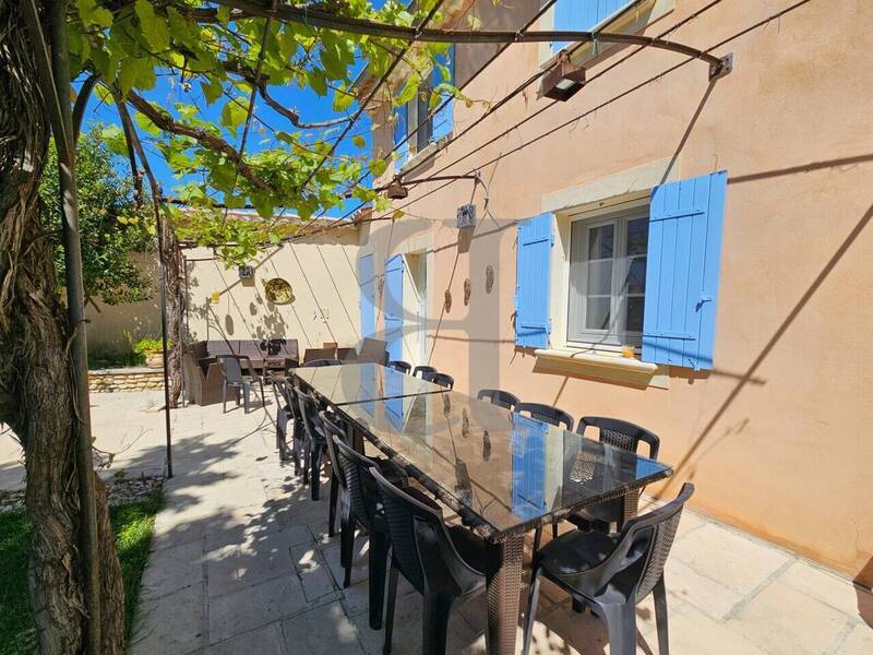 Vente maison 11 pièces 370 m² à Grignan 26230