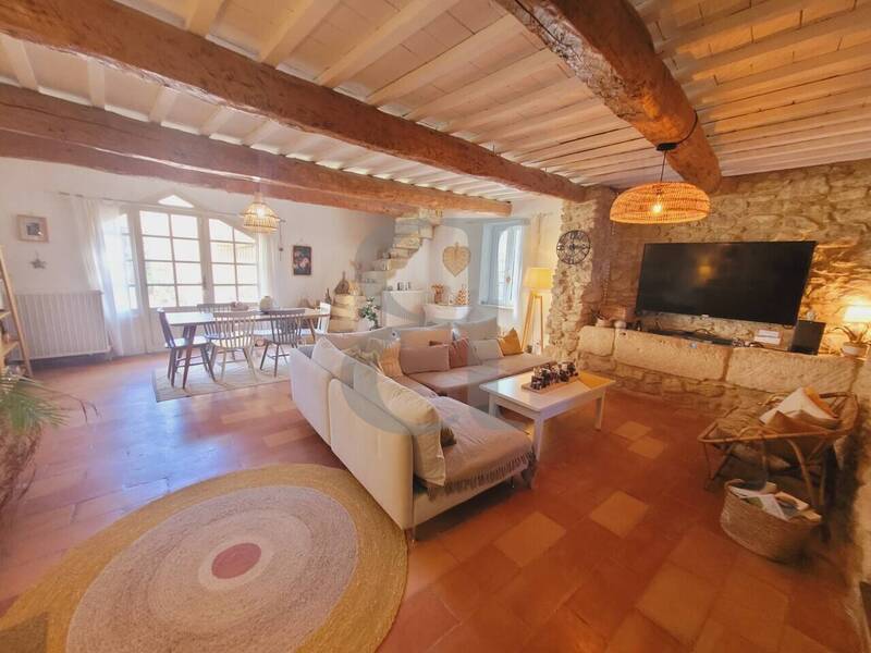 Vente maison 16 pièces 324 m² à Grignan 26230