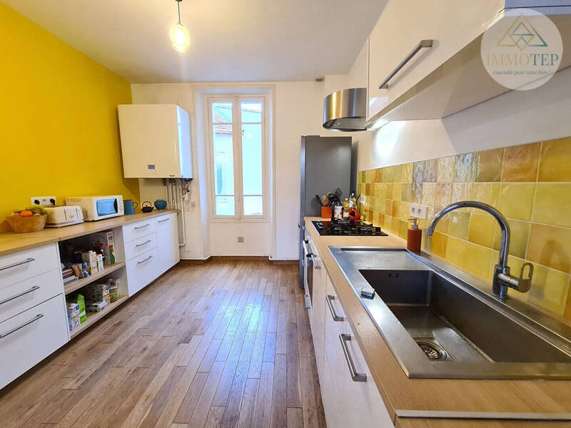 Vente appartement 7 pièces 178 m² à Romans-sur-Isère 26100