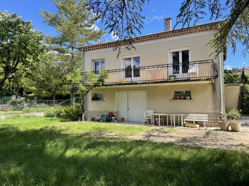 Vente maison 5 pièces 94 m² à Villeneuve-de-Berg 07170