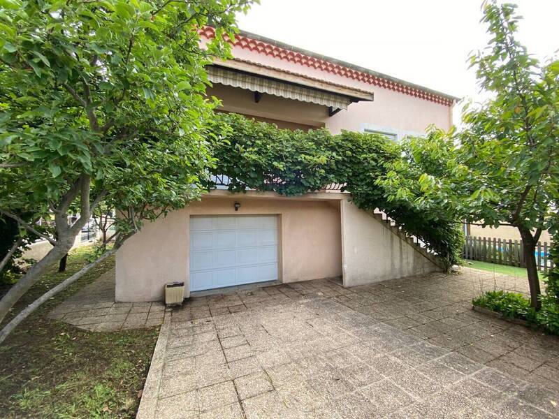 Vente maison 9 pièces 157 m² à Saint-Marcel-lès-Valence 26320