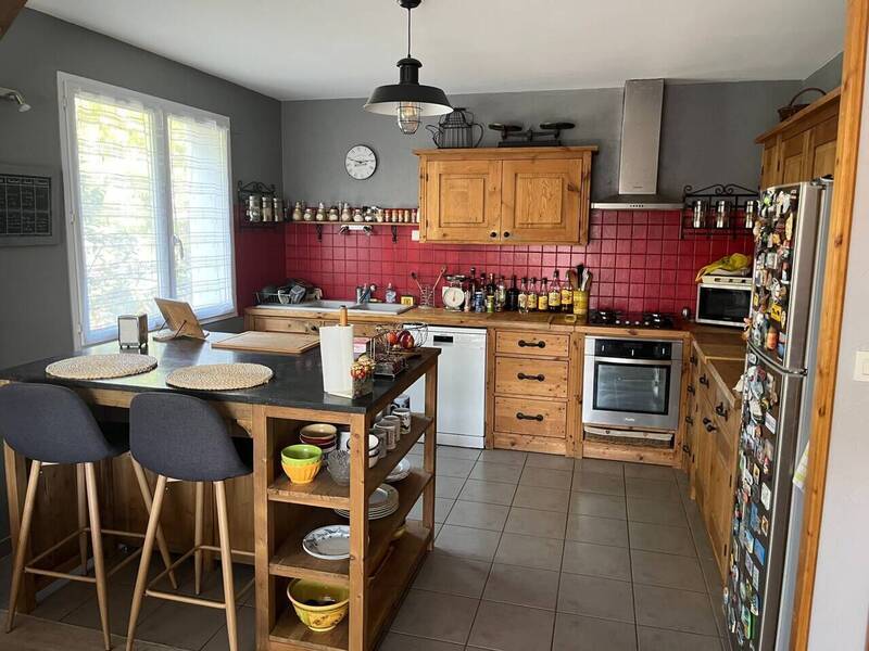 Vente maison 9 pièces 157 m² à Saint-Marcel-lès-Valence 26320