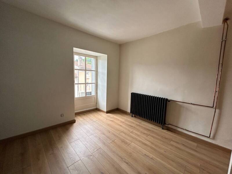 Vente appartement 2 pièces 54 m² à Privas 07000