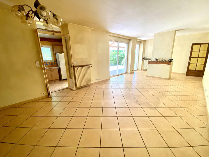 Vente maison 10 pièces 400 m² à Pierrelatte 26700