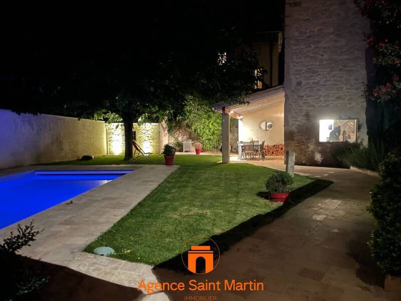 Vente maison 5 pièces 150 m² à Montélimar 26200