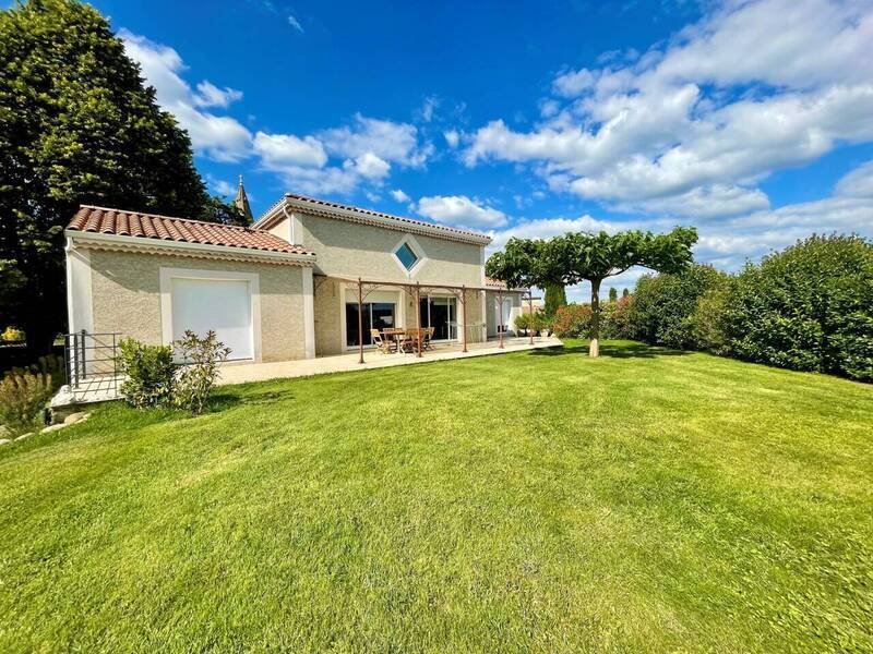 Vente maison 5 pièces 161 m² à Châteauneuf-de-Galaure 26330