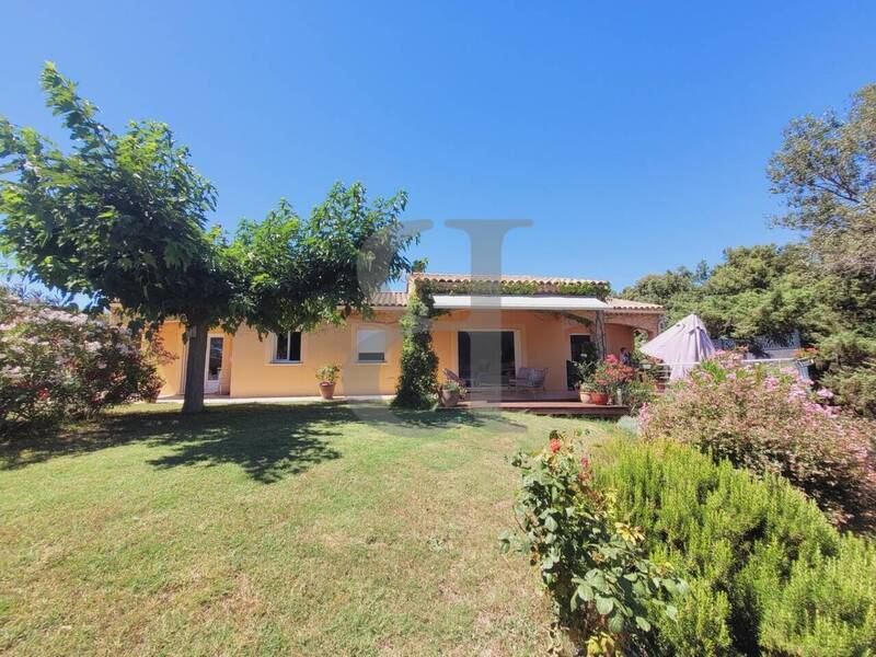 Vente maison 5 pièces 140 m² à Grignan 26230