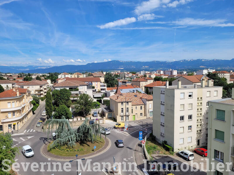 Vente appartement 5 pièces 95 m² à Romans-sur-Isère 26100