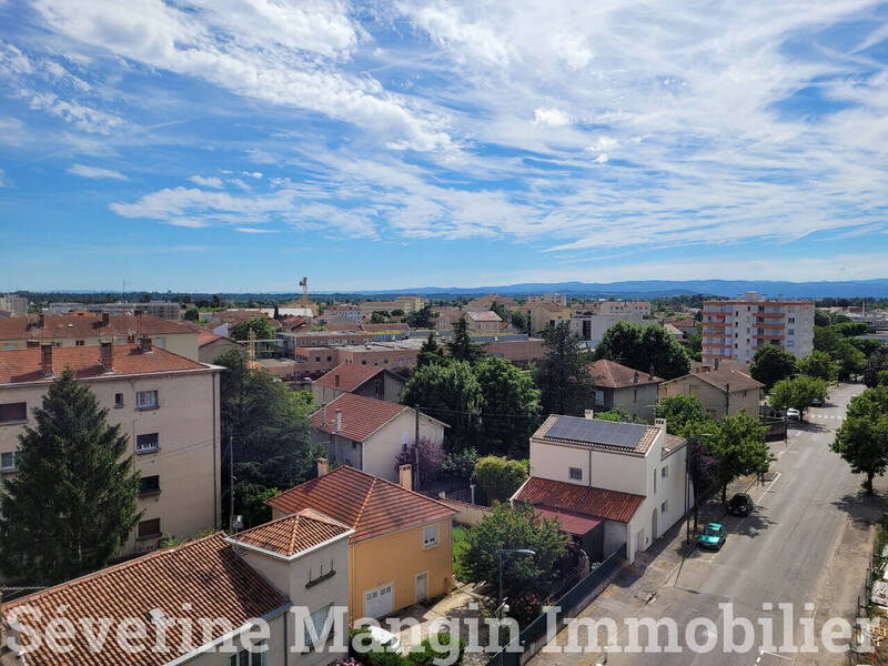 Vente appartement 5 pièces 95 m² à Romans-sur-Isère 26100