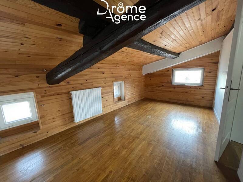 Vente maison 6 pièces 150 m² à Saint-Vallier 26240