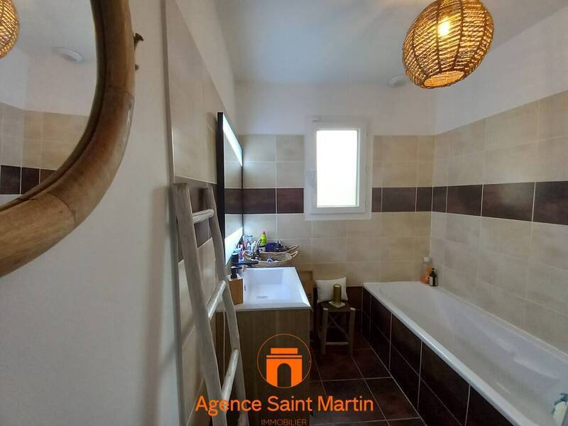 Vente maison 4 pièces 77 m² à Montélimar 26200