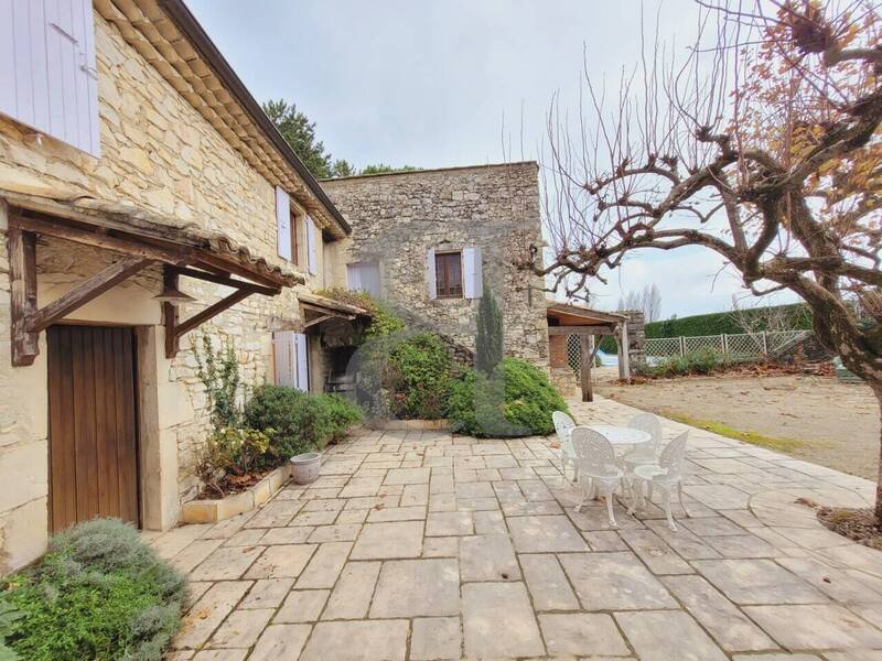 Vente maison 8 pièces 320 m² à Marsanne 26740