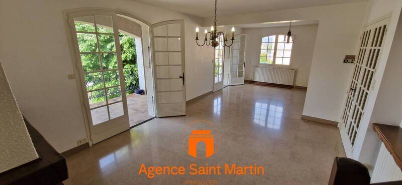 Vente maison 8 pièces 160 m² à Montélimar 26200