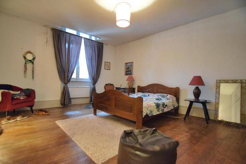 Vente appartement 3 pièces 135 m² à Aubenas 07200