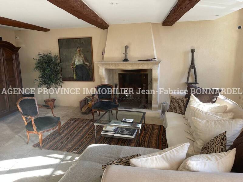 Vente maison 10 pièces 258 m² à Grignan 26230