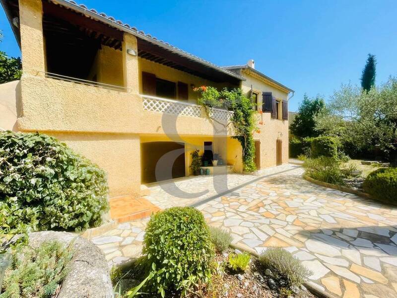 Vente maison 5 pièces 147 m² à Buis-les-Baronnies 26170