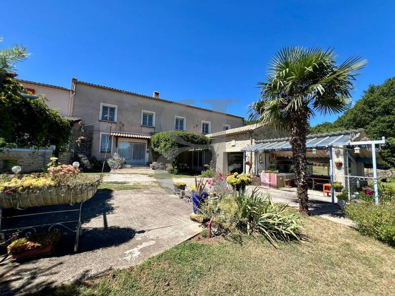 Vente maison 8 pièces 352 m² à Dieulefit 26220